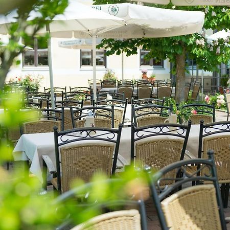 Hotel Landgasthof Hofmeier Hetzenhausen エクステリア 写真