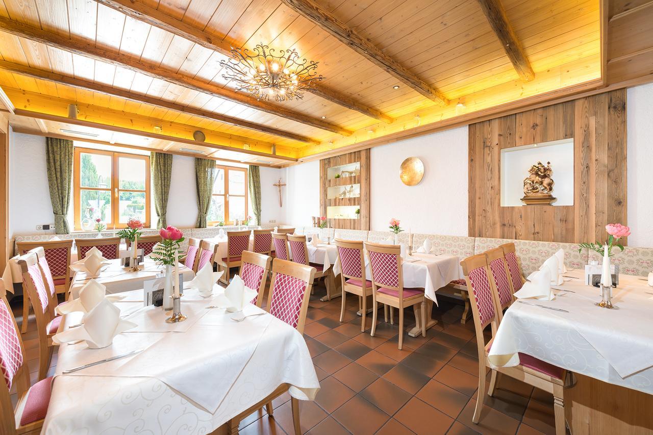 Hotel Landgasthof Hofmeier Hetzenhausen エクステリア 写真